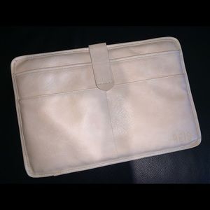 Beis Laptop Sleeve Document Holder (Beige)